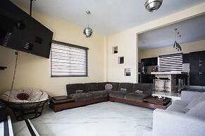 New Family-Friendly Poolside Escape