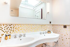 Maison La Bohème Montmartre - Studios & Apartments