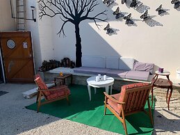 Cottage With Independent Studio in Molesme