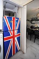 Chic Condo with Gym & Private Roof