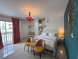 Five Loaves Beds Patong