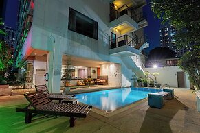 Journeyhub Sukhumvit 26 Bangkok