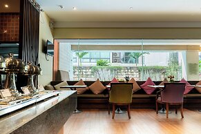 Journeyhub Sukhumvit 26 Bangkok