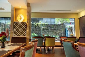 Journeyhub Sukhumvit 26 Bangkok