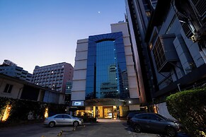 Journeyhub Sukhumvit 26 Bangkok