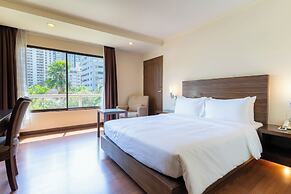 Journeyhub Sukhumvit 26 Bangkok