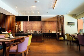 Journeyhub Sukhumvit 26 Bangkok