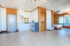 Gangneung Green Pension