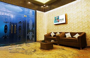 TreeHouse The Royal Chandra Mahal