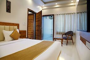 TreeHouse The Royal Chandra Mahal