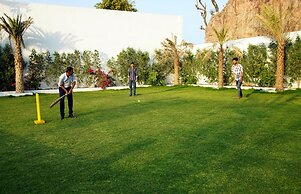 TreeHouse The Royal Chandra Mahal