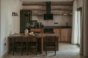 Pure Beachfront Villa with pool