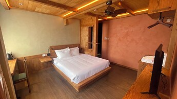 The Pink Boutique Hotel