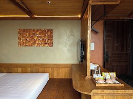 The Pink Boutique Hotel