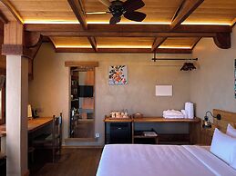 The Pink Boutique Hotel