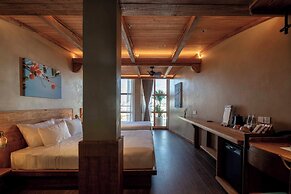 The Pink Boutique Hotel