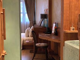 The Pink Boutique Hotel