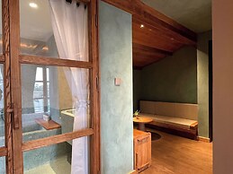 The Pink Boutique Hotel