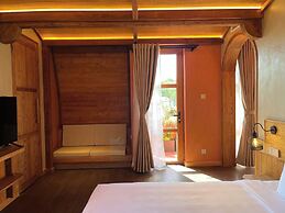 The Pink Boutique Hotel