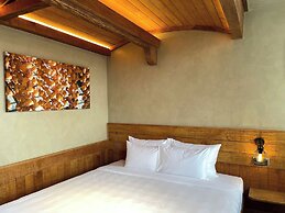 The Pink Boutique Hotel