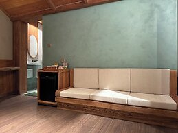 The Pink Boutique Hotel