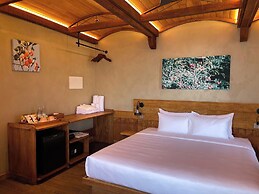 The Pink Boutique Hotel