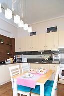 Electra s 2-bedroom Apt-convenient Location Patra