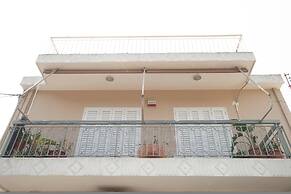 Electra s 2-bedroom Apt-convenient Location Patra