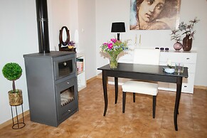 Electra s 2-bedroom Apt-convenient Location Patra