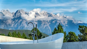 Shangri-La ManXinYu Frozen Dream Forest