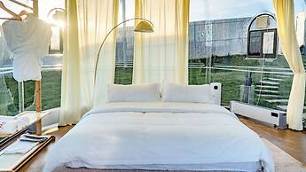 Shangri-La ManXinYu Frozen Dream Forest