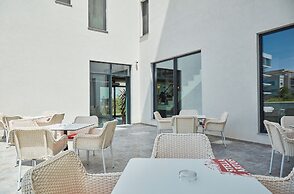 HOTEL AZALEEA MAMAIA NORD