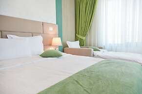 HOTEL AZALEEA MAMAIA NORD