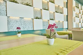 HOTEL AZALEEA MAMAIA NORD