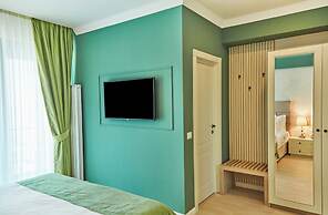 HOTEL AZALEEA MAMAIA NORD