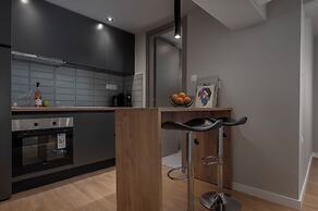 Hebrard Industrial Suites