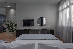 Hebrard Industrial Suites