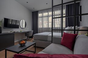 Hebrard Industrial Suites