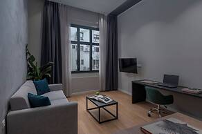 Hebrard Industrial Suites