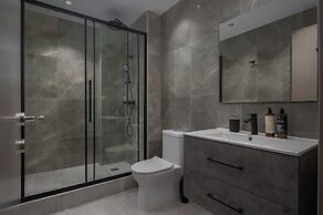 Hebrard Industrial Suites