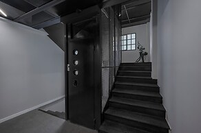 Hebrard Industrial Suites