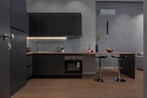 Hebrard Industrial Suites