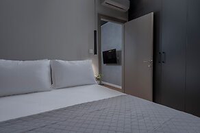 Hebrard Industrial Suites