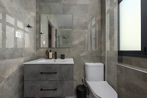 Hebrard Industrial Suites