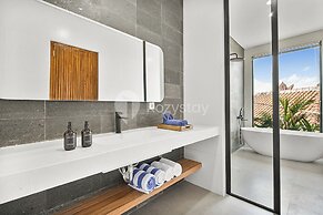 Kanani Villa by Kozystay - Umalas