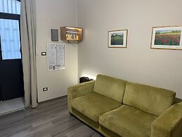 Central Station House Riccardo