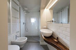 Pisana Modern by MMega