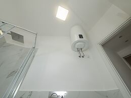 Bilocale con Balcone in Zona Nolo