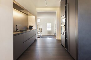 Bella Vista City View by MMega