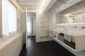 Bella Vista City View by MMega